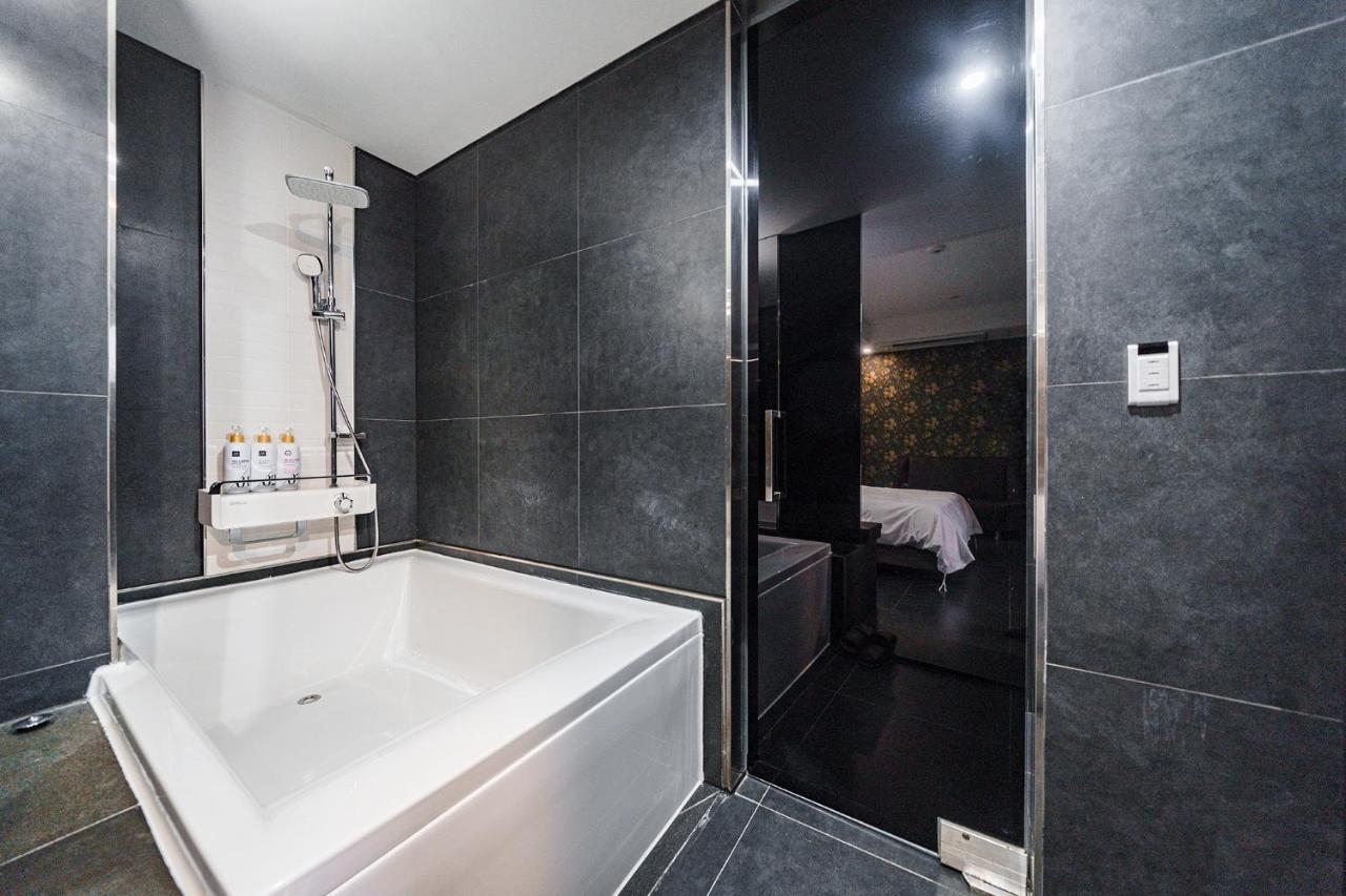 Starhills Hotel Seul Zewnętrze zdjęcie
