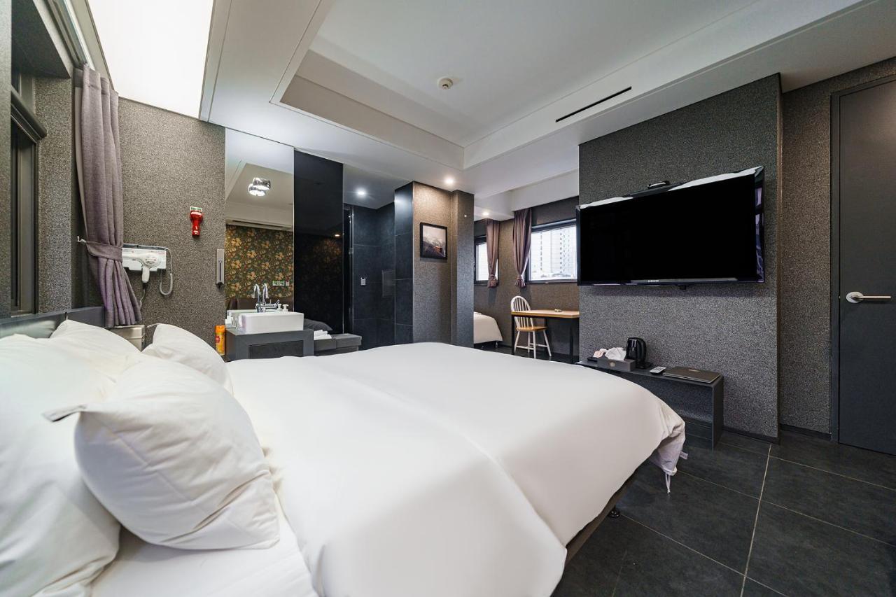 Starhills Hotel Seul Zewnętrze zdjęcie